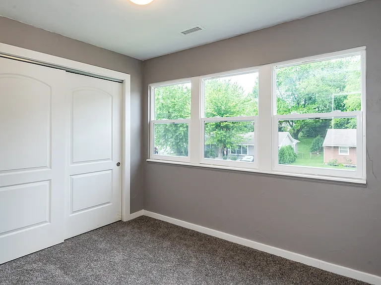 2821 Blackhawk Rd — Photo 42