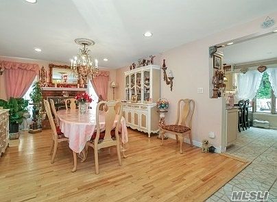 5th image of 3 Sequoia Dr