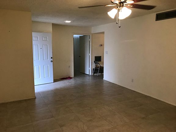 5th image of 4143 N 43rd Ave