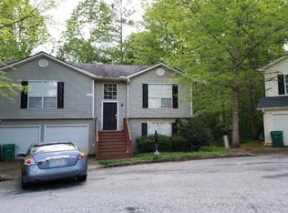 835 Tradd Ct, Stone Mountain, GA 30087