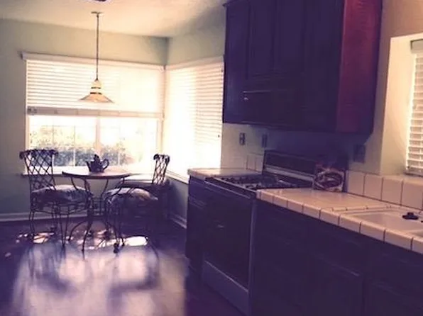 8848 Gemwood Way, Elk Grove, CA 95758