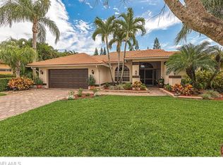 248 Henley Dr, Naples, FL 34104