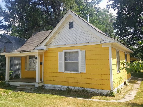2nd image of 213 E 9th Ave