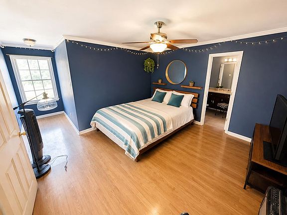 5th image of 607 Timberbrook Cir
