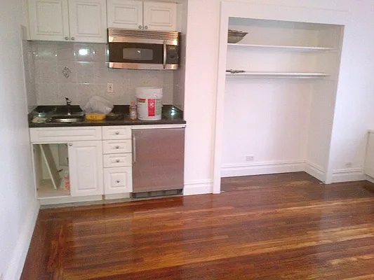 Rented by City Connections Realty | media 16