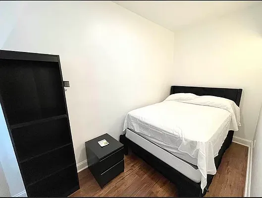 Rented by Voro, LLC | media 13