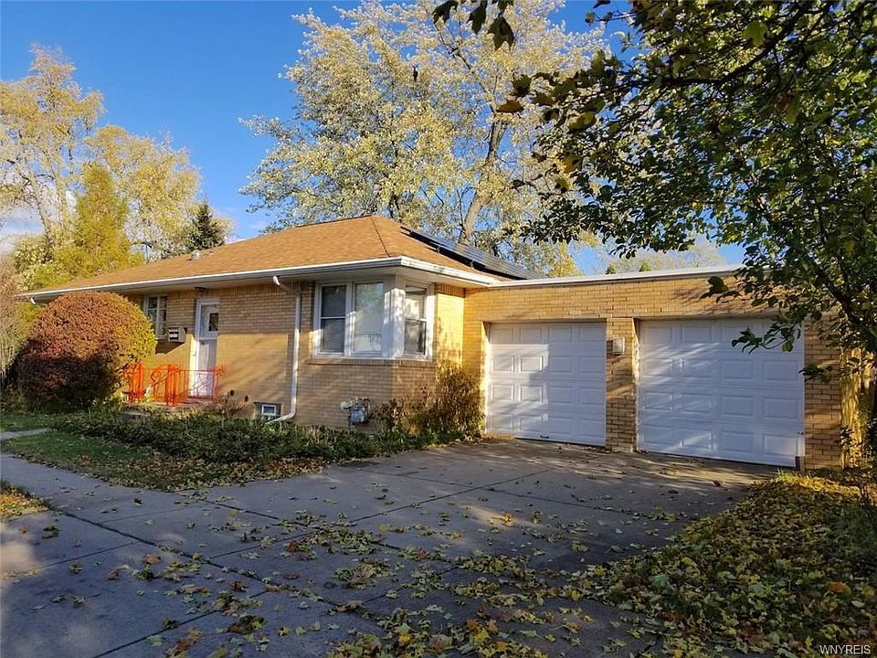 1st image of 79 Gresham Dr