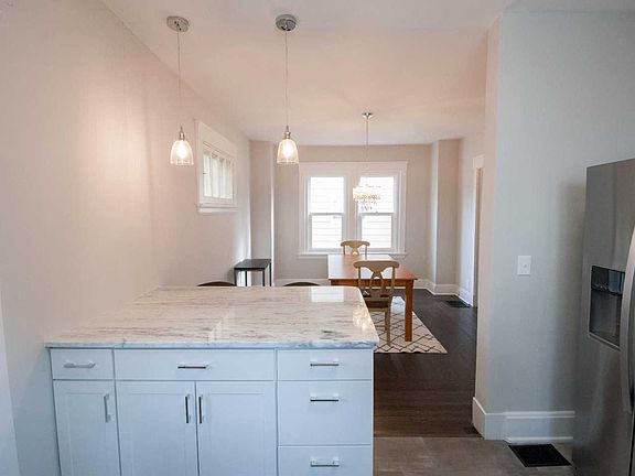 5th image of 6426 Welton St