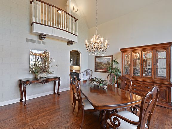 2nd image of 3416 Dover Hill Ct