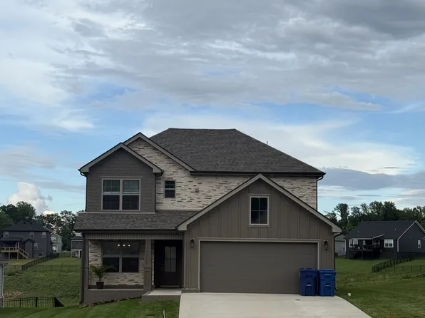 350 Frontier Dr, Clarksville, TN 37043
