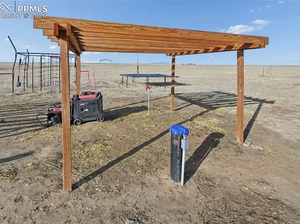 9800 Boone Rd, Yoder, CO 80864