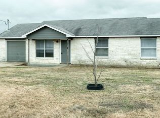640 Fallen Oak Dr, Bertram, TX 78605