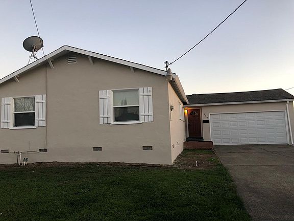 5th image of 239 W Carolyn Dr