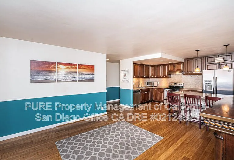 2510 Torrey Pines Rd #209 — Photo 8