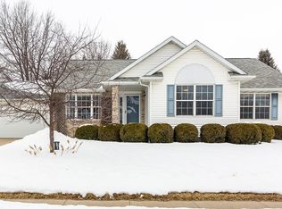2751 Salem Cir, Marion, IA 52302