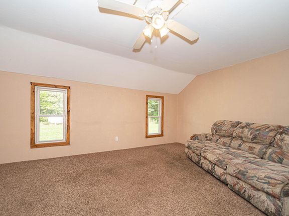 5th image of 101 Saint Joseph St