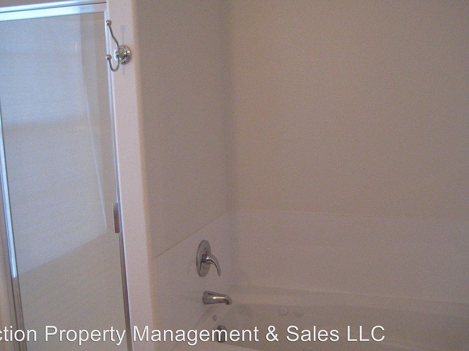 1st image of 2885 Bridalwood Loop