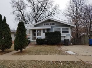 3406 Rollins Ave, Des Moines, IA 50312