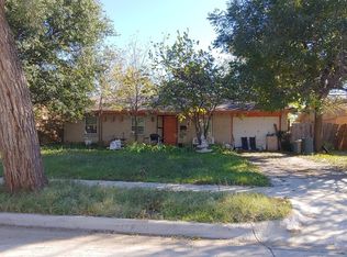 1019 Eastwood Dr, Lewisville, TX 75067