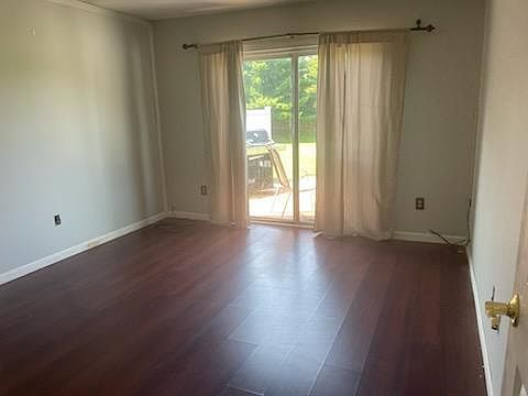3rd image of 59 Country View Ln #59