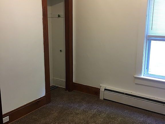 4th image of 1255 Western Ave