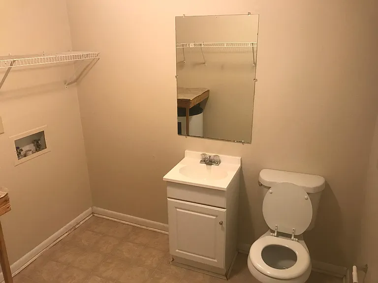 2110 Arrow Ct — Photo 7