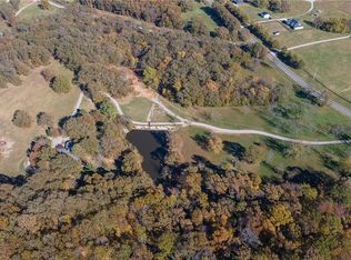 1660 E Bowen Blvd, Fayetteville, AR 72703