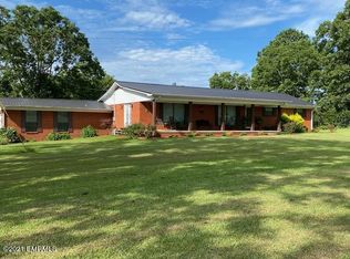 11190 Road 468, Philadelphia, MS 39350