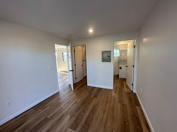 3rd image of 1303 W 163rd St #B