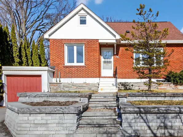 591 Churchill Ave N, Ottawa, ON K1Z 5E6