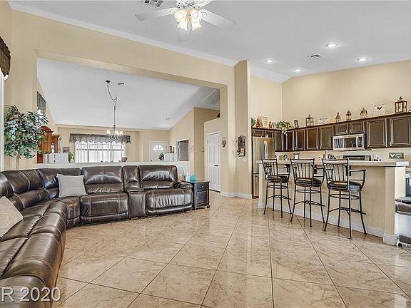 5th image of 5628 Majestic Tide Ave