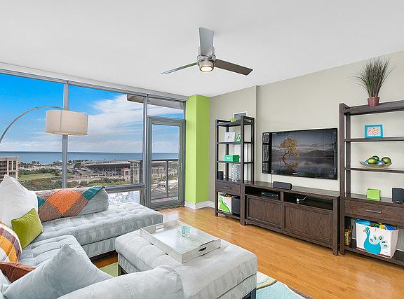 2nd image of 100 E 14th St APT 2204