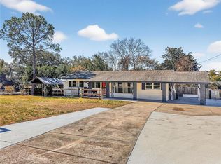 2304 Country Club Rd, Eustis, FL 32726