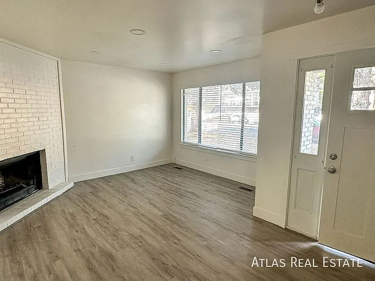 1129 W 650 North St — Photo 34