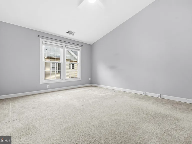 4323 Thomas Brigade Ln — Photo 17