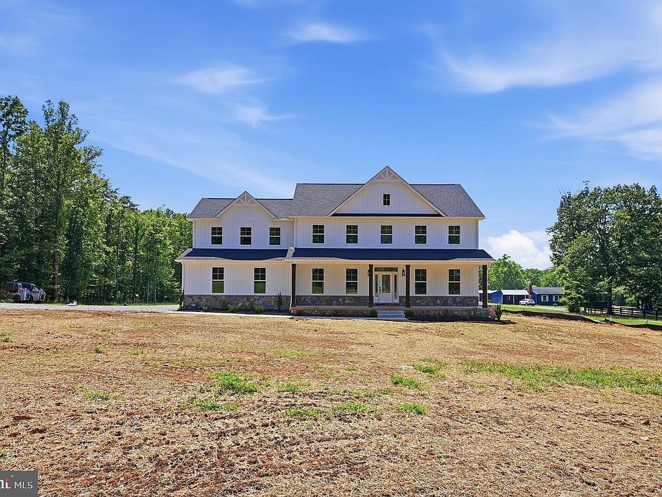 1st image of 9586 S Pines Rd