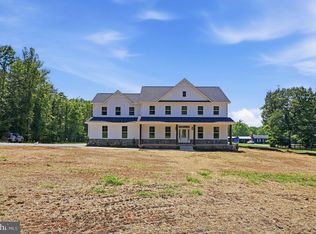 9586 S Pines Rd, Warrenton, VA 20186