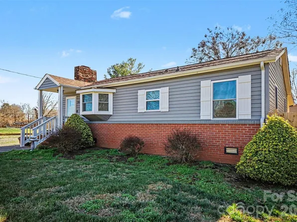 410 E Indiana Ave, Bessemer City, NC 28016