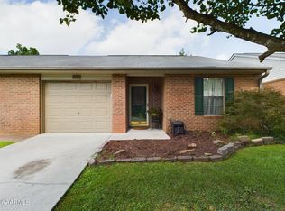 8065 Chambord Way, Powell, TN 37849