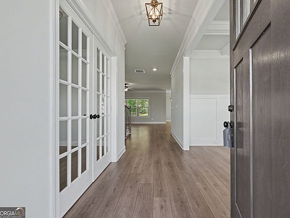4th image of 1649 Jasper Dr
