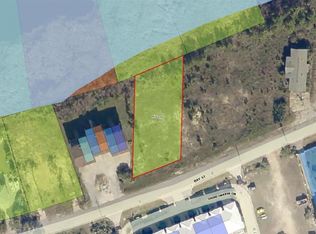 2744 Bay St, Gulf Breeze, FL 32563