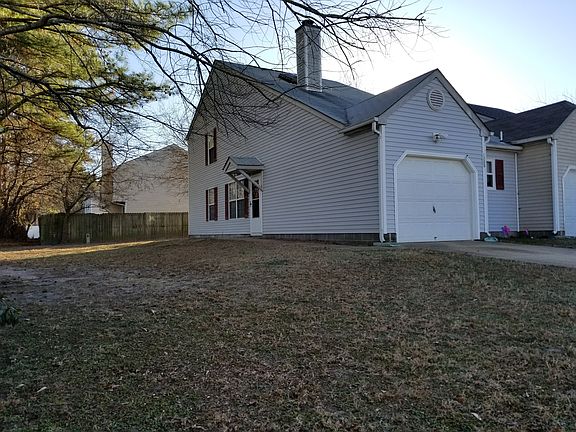 2nd image of 1200 Corkwood Cir