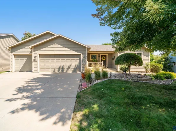 4312 S Pillsberry Ave, Sioux Falls, SD 57103