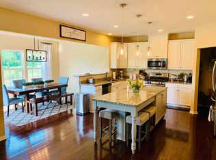 1176 Louise Way, Victor, NY 14564