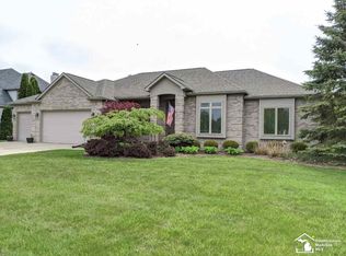 304 Golfview Way, Monroe, MI 48162