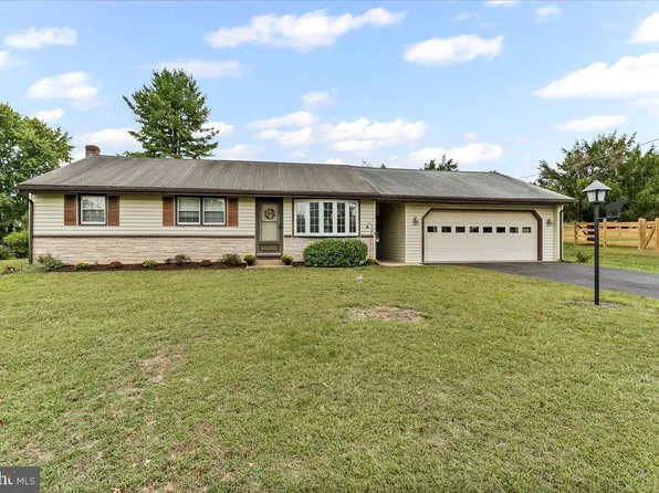 1769 Clearview Rd, Pottstown, PA 19464