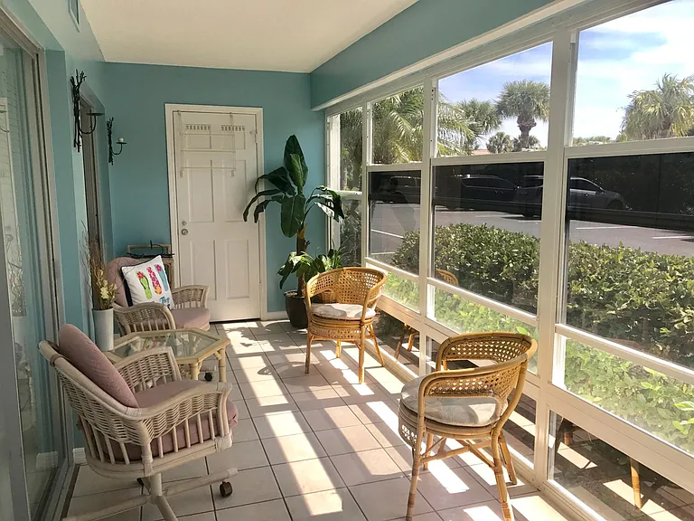 S Ocean Dr — Photo 12