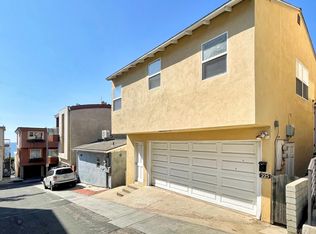 225 25th St, Manhattan Beach, CA 90266