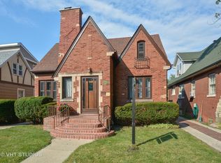 12152 Ann St, Blue Island, IL 60406
