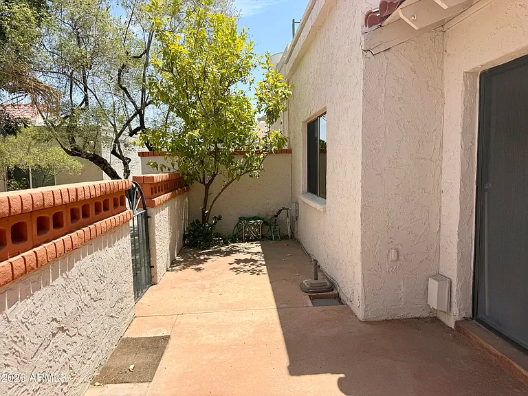 5147 N 76th Pl — Photo 39